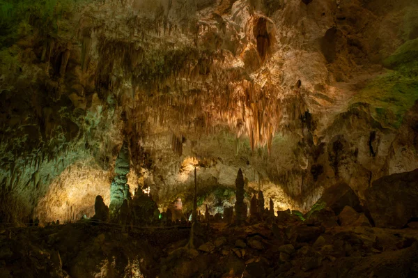 sumi carlsbad caverns-8