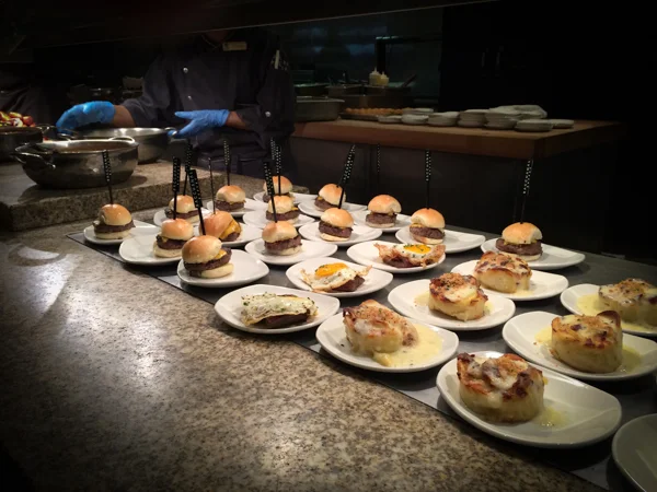 Sumi Bear in Vegas Bacchanal Buffet-13