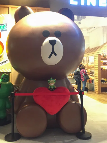 sumi out and about hong kong-5