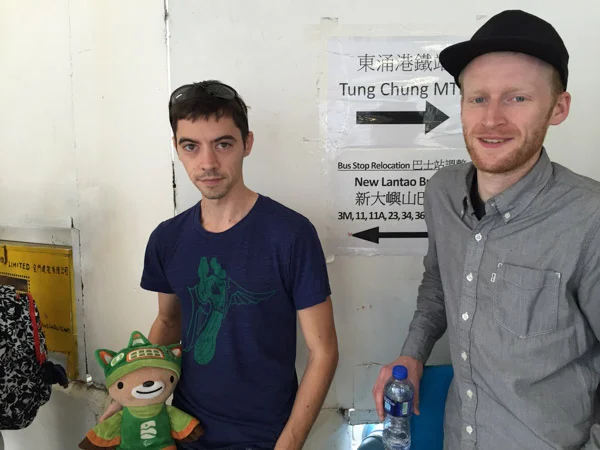 sumi bear playing hong kong tourist-2