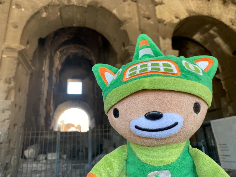 Sumi Bear in a Colosseum vaulted passage