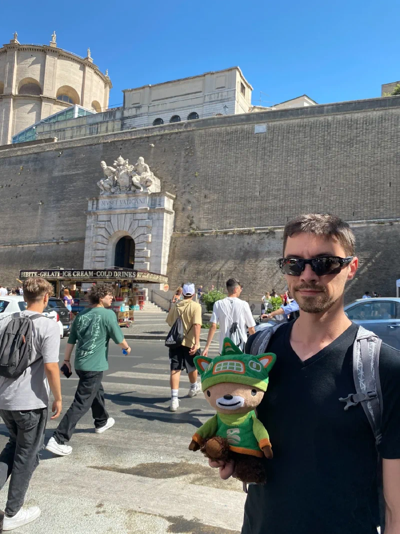 Sumi at the Vatican Museums entrance
