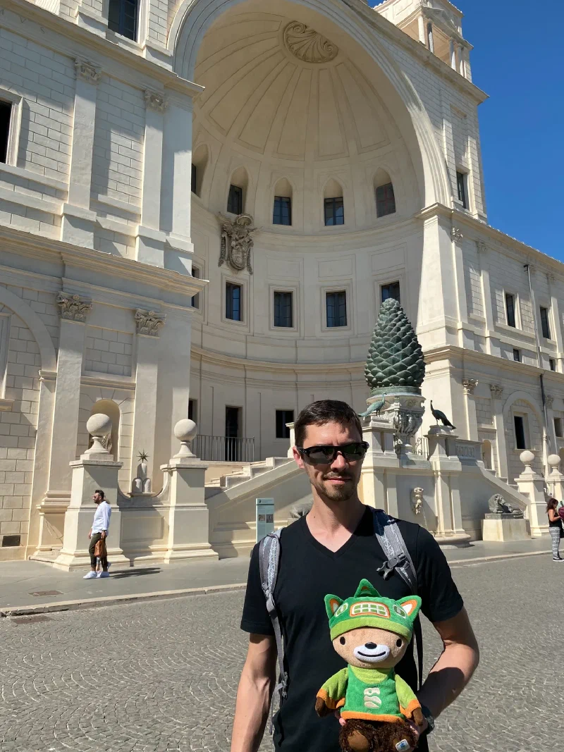 Sumi at the Cortile della Pigna
