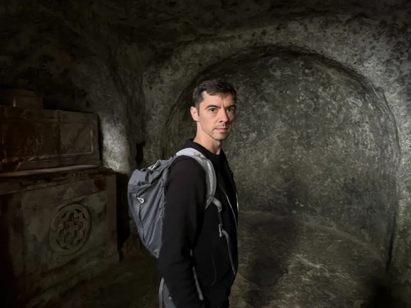 Nicholas in the catacomb chamber
