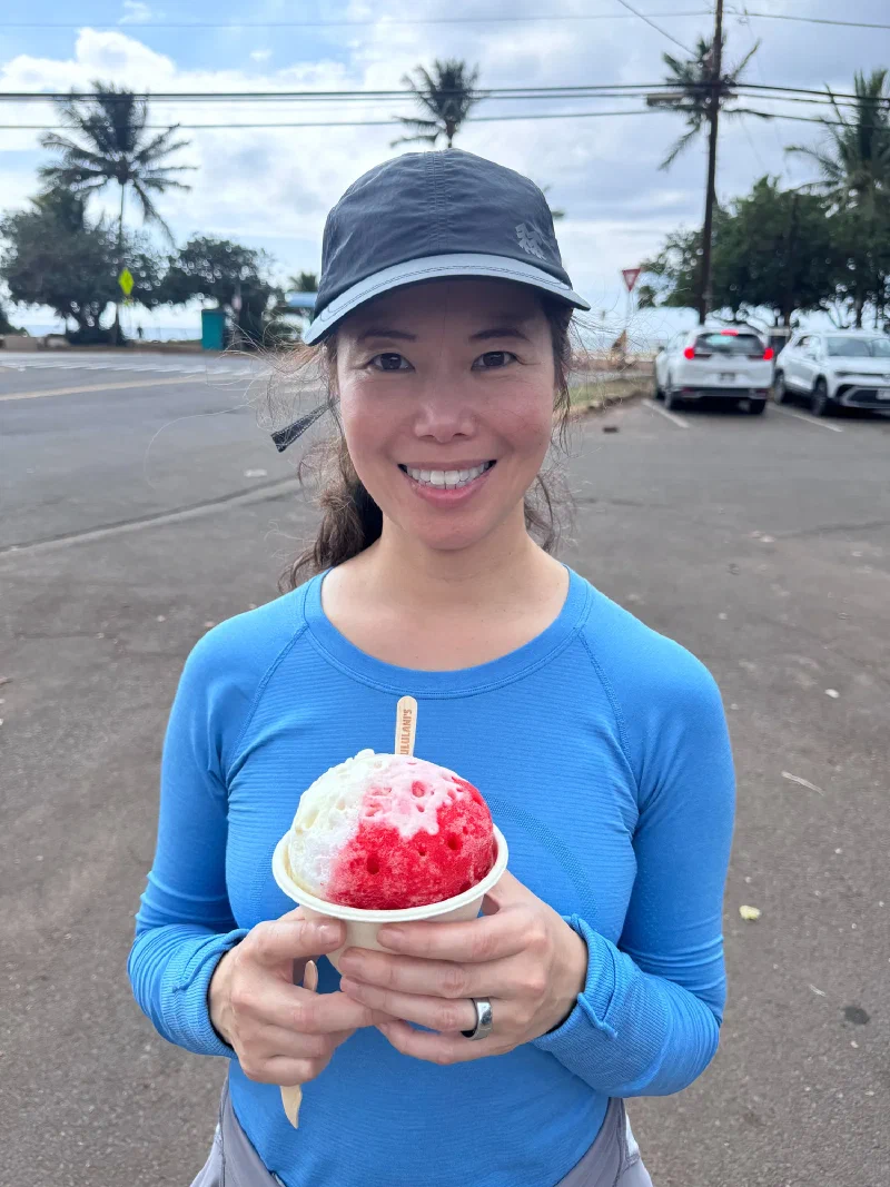 Pokin holding a large Ululani's shave ice