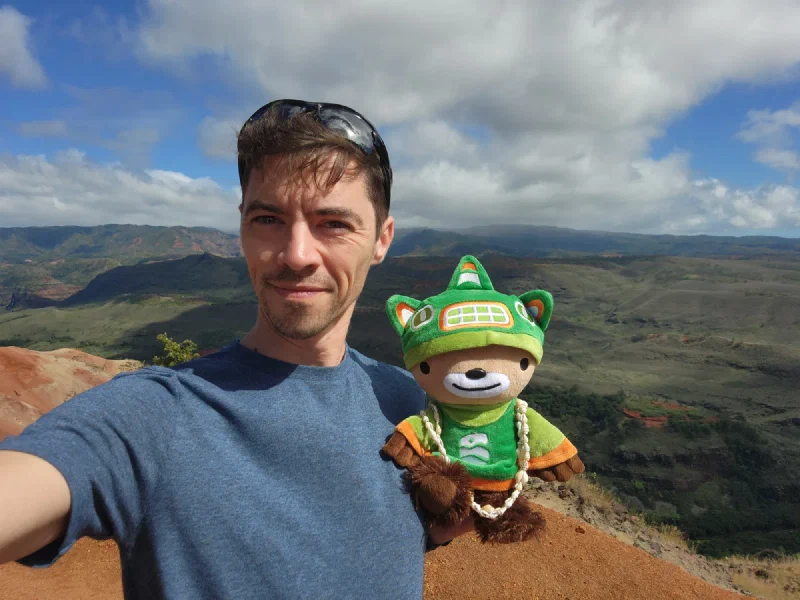 Nicholas and Sumi at Waimea Canyon