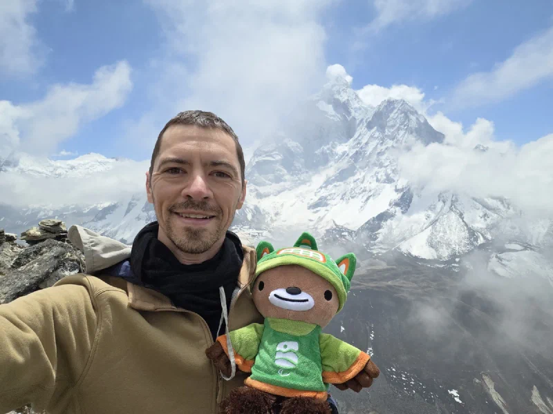 Nicholas and Sumi selfie near the summit with Ama Dablam