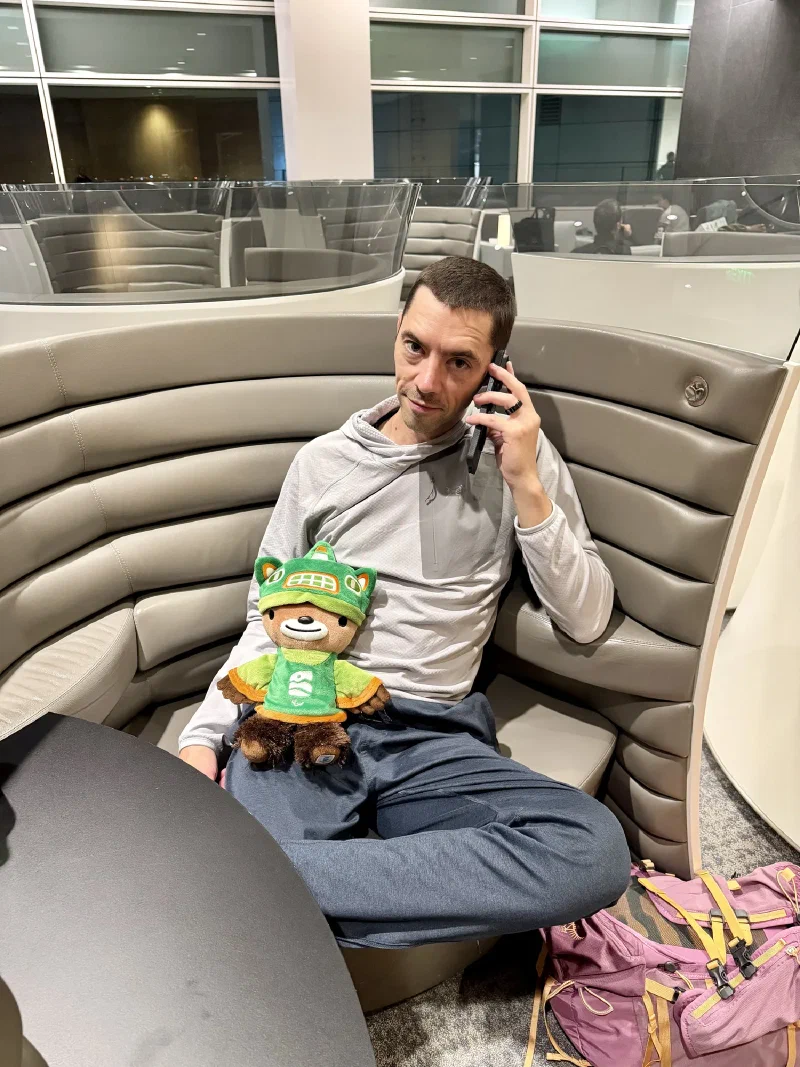 Sumi and Nicholas in the SFO lounge